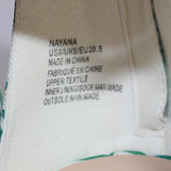 Shoe Dazzle Floral Platform Heels - Picture 5 of 15